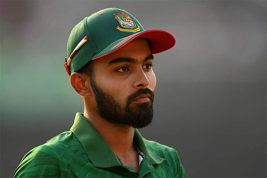 বাংলাদেশ ক্রিকেট বোর্ডের পক্ষ থেকে Towhid Hridoy চার ম্যাচের জন্য নিষিদ্ধ করা হয়েছে।